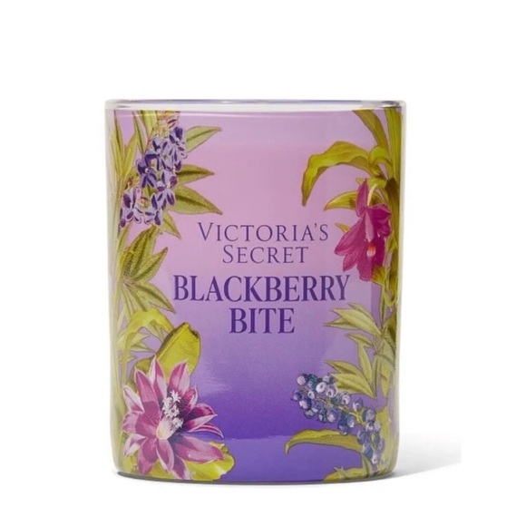 VICTORIAS SECRET BLACKBERRY BITE SCENTED SINGLE WICK CANDLE 9 oz - Picture 2 of 5
